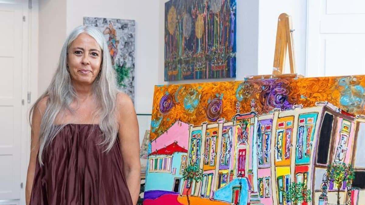 La pintura de Elena Otero llena de color el Museo das Mariñas