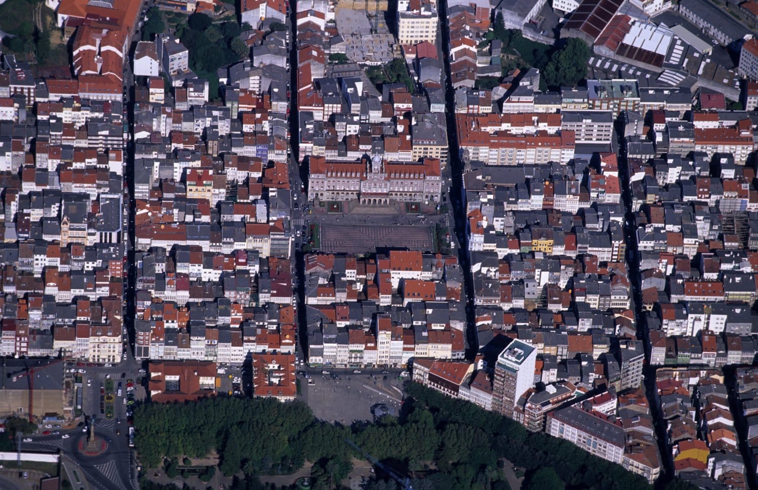 Ferrol Modernista: La ruta a pie por el Barrio de la Magdalena