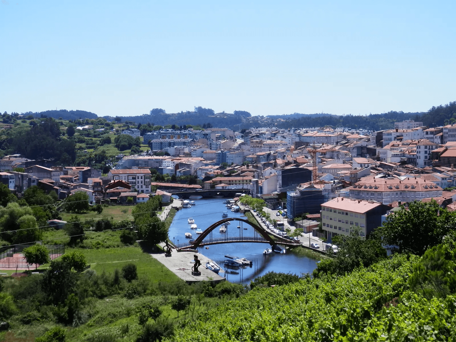 Guía de arte y exposiciones en Betanzos para mayo 2026