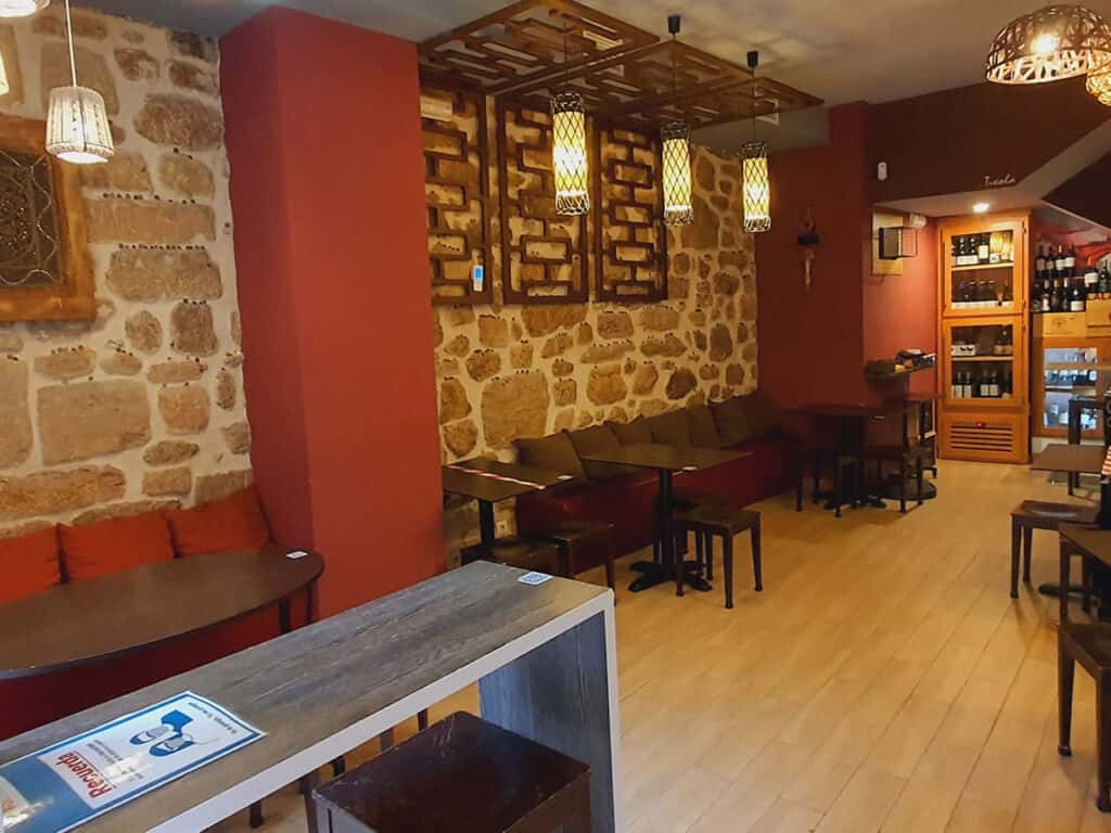 Comer de tapas en Ourense: Tixola Tapería Vinoteca