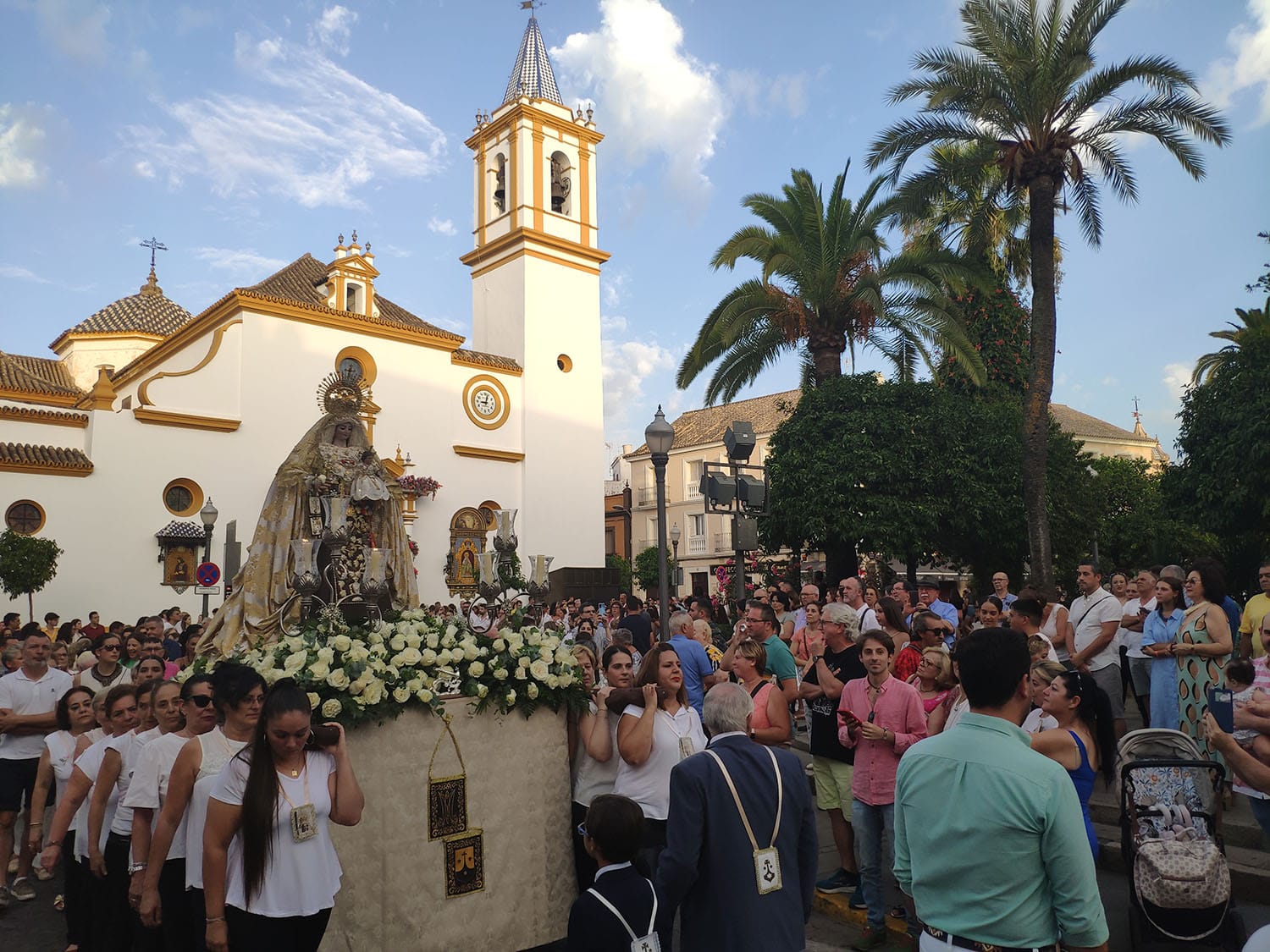 Cultos a la Virgen del Carmen