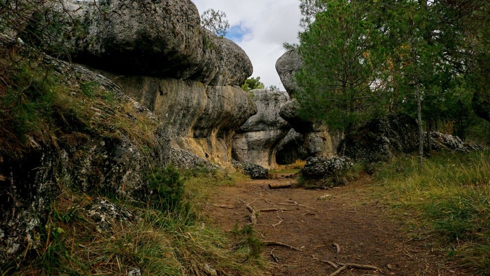 Rutas en la naturaleza +55: Cuevas de Corros