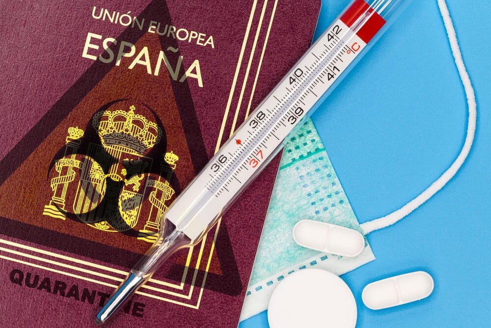 Fiebre por los cromos del Mundial en Plaza de España