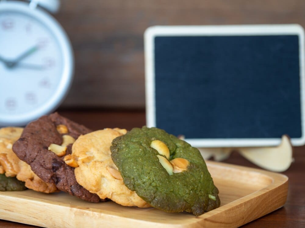 IX Venta de galletas solidarias contra el cáncer infantil