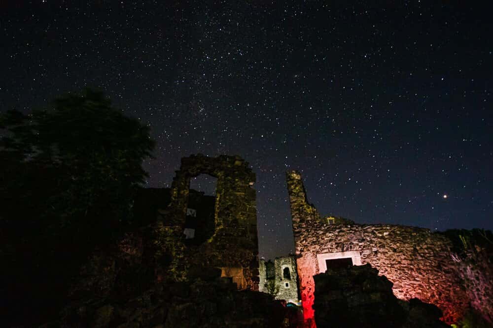 El Castillo de Lorca: visitas, cena y noches de estrellas
