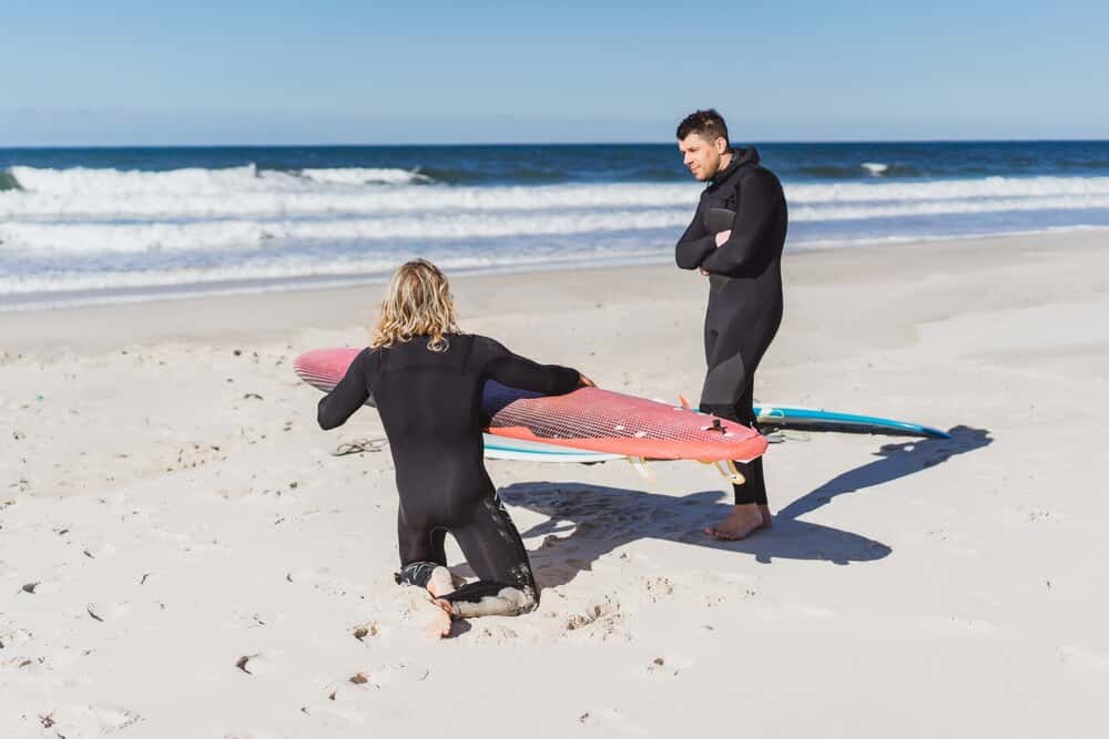 Guía para elegir escuela de surf en la Zurriola