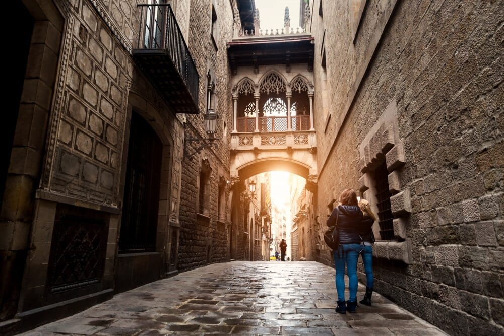 La ciudad de las mujeres. Oviedo en la Edad Media