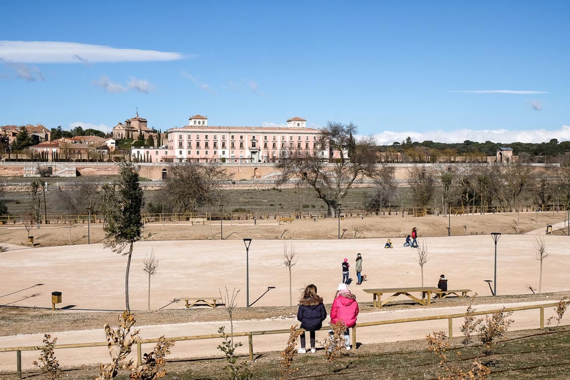 Proyecciones de cuatro películas familiares al aire libre
