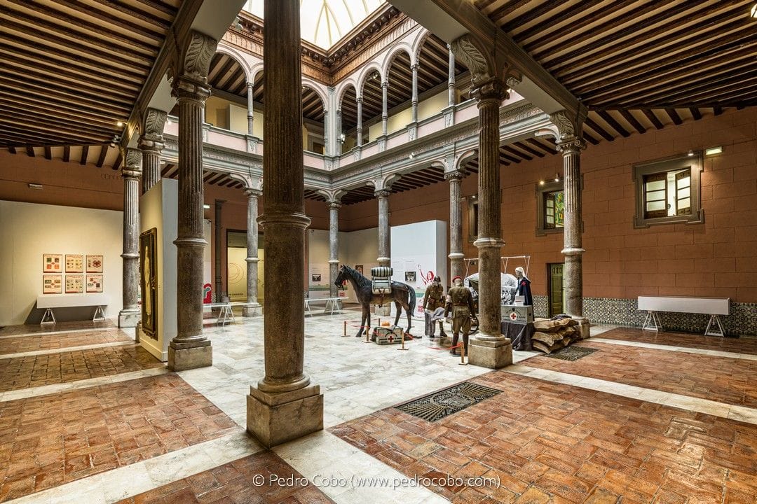 Exposición del Gran Premio de Arte Santa Isabel de Portugal