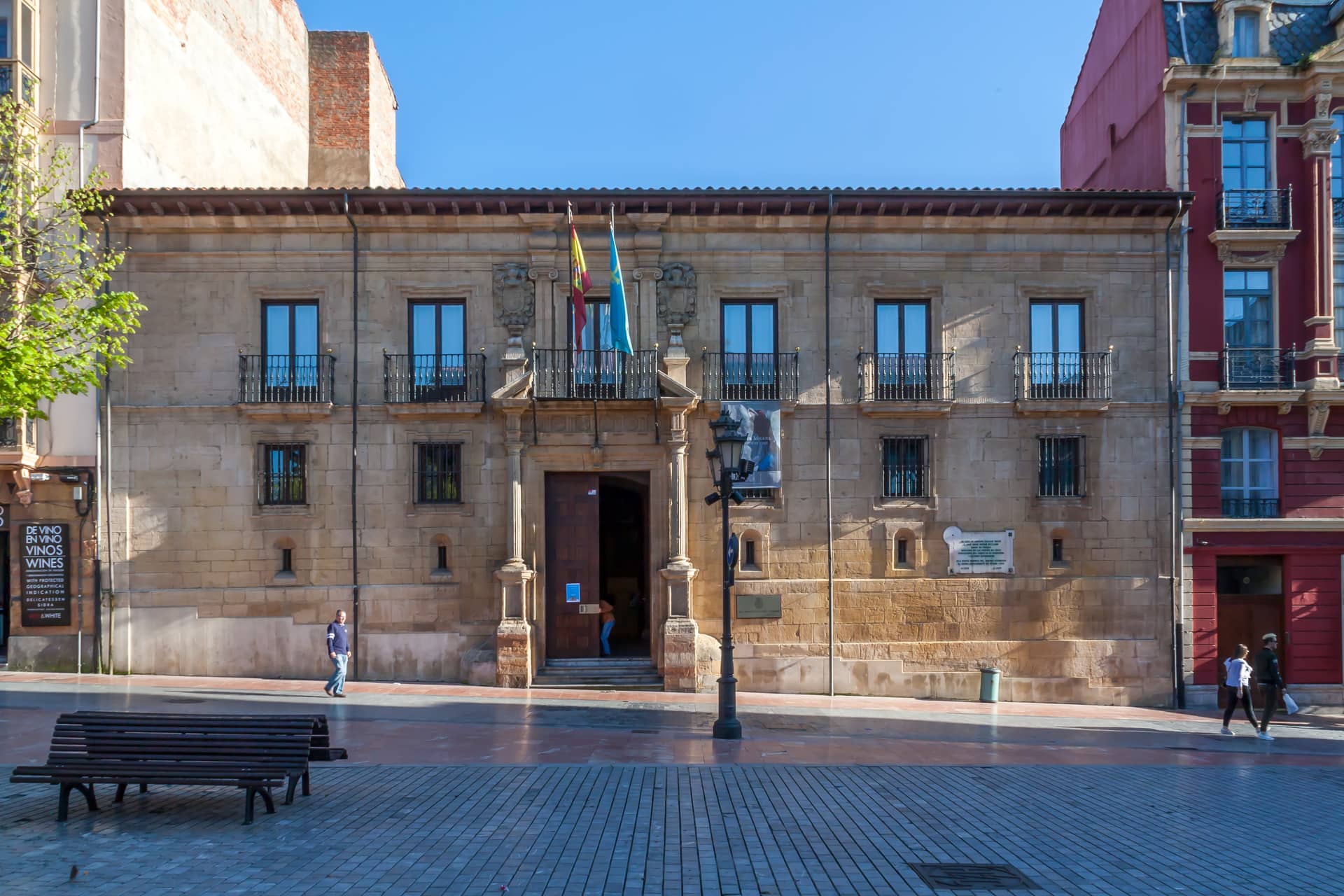 Real Instituto de Estudios Asturianos