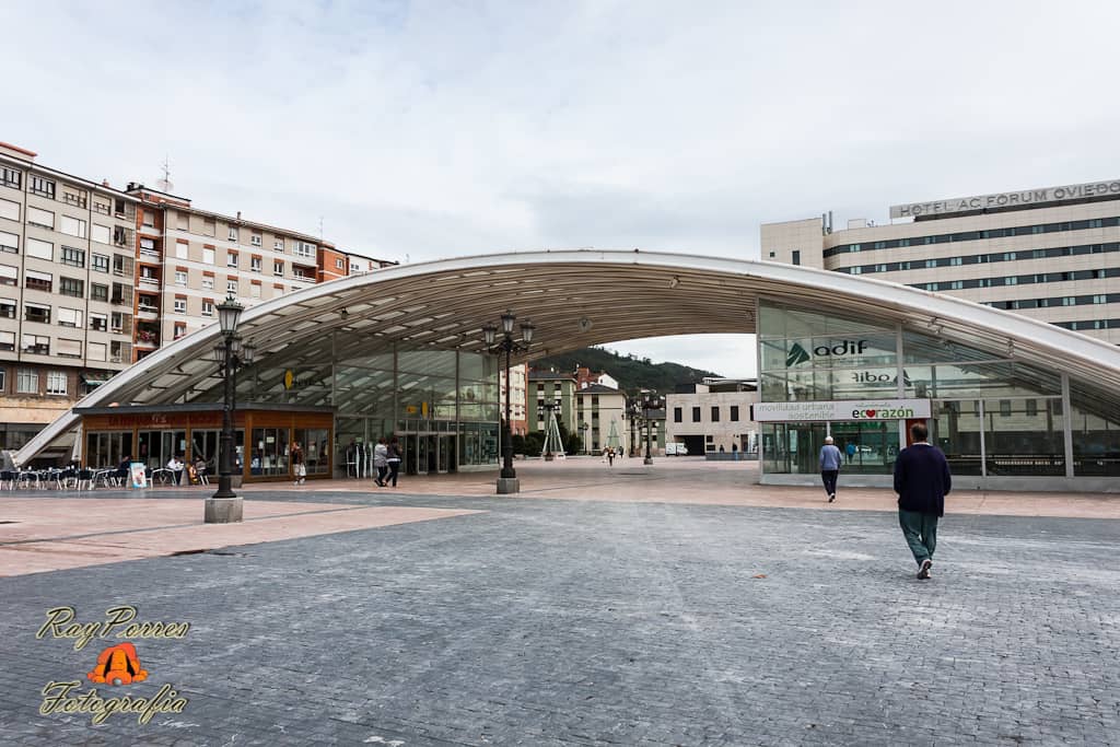 La Losa - Plaza de los Ferroviarios