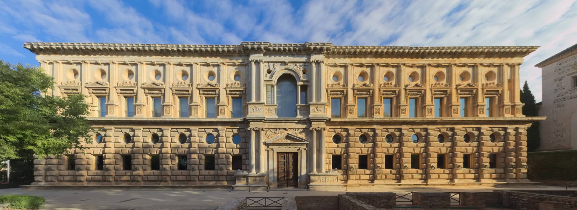 Palacio de Carlos V