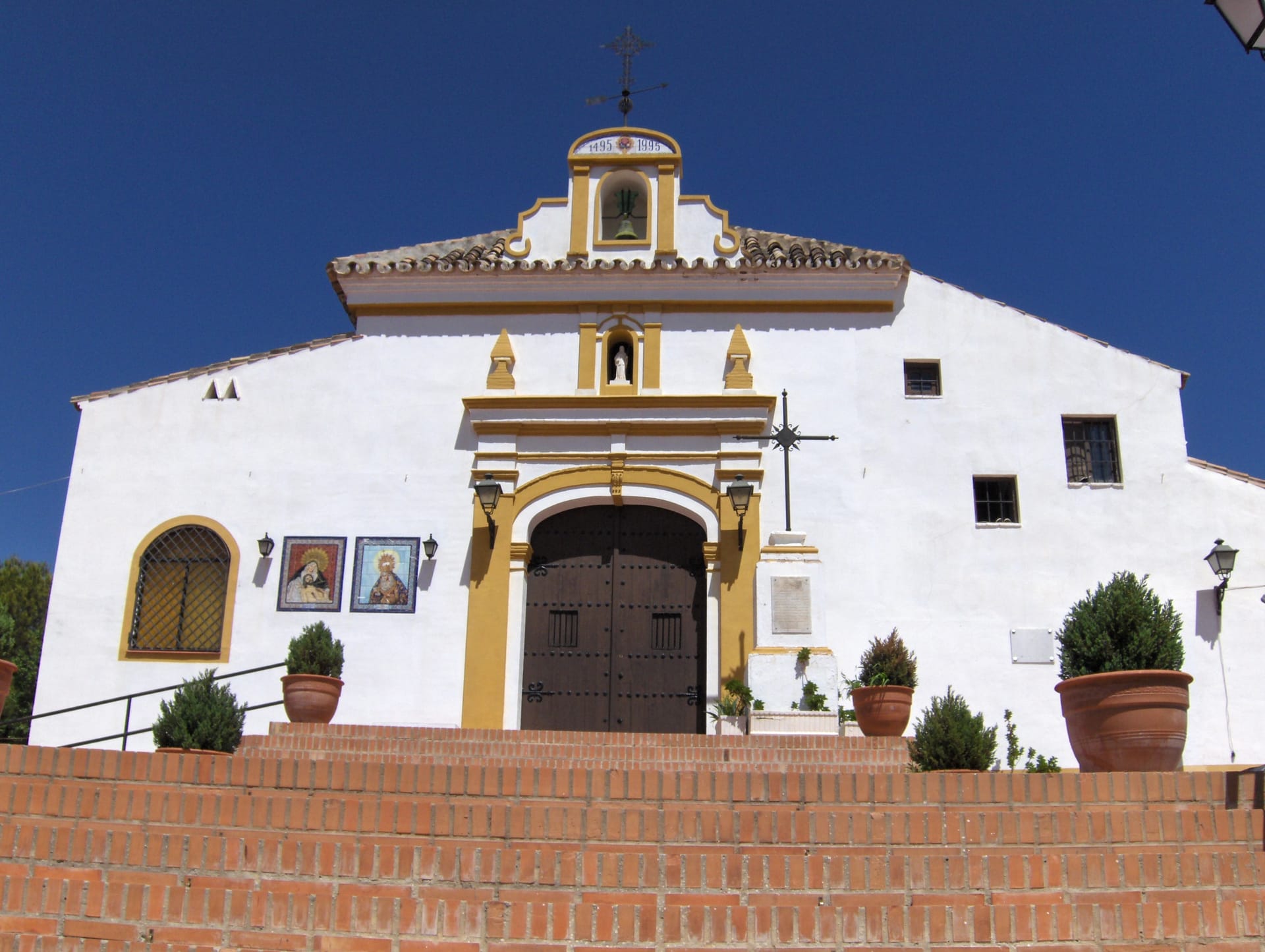Procesión de la Hermandad del Monte Calvario - Viernes Santo 2026