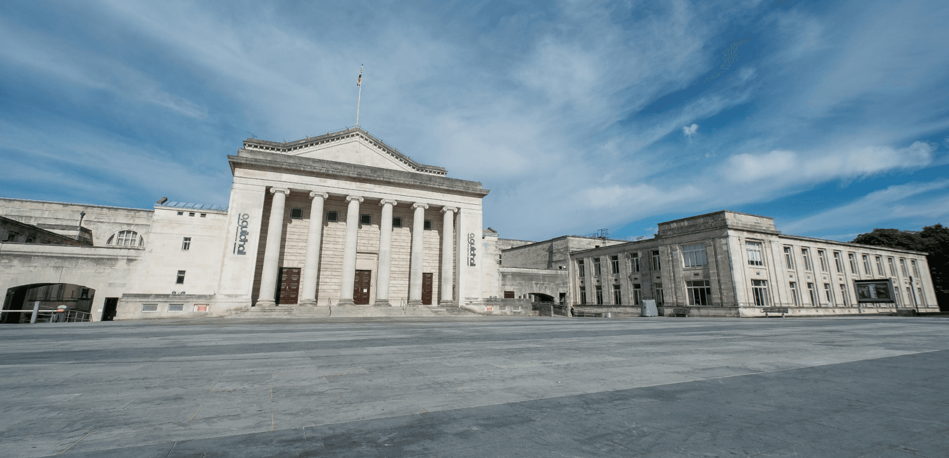 Guildhall Square
