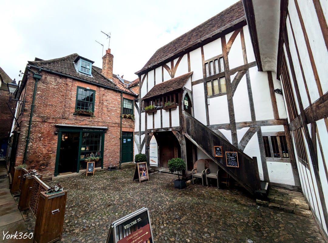 Snawsell Seasonal Tours at Barley Hall