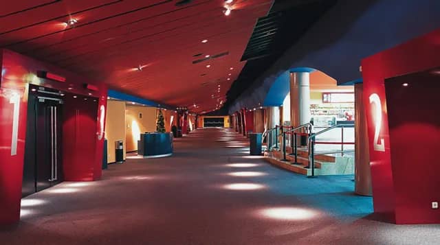 Cines Golem La Morea