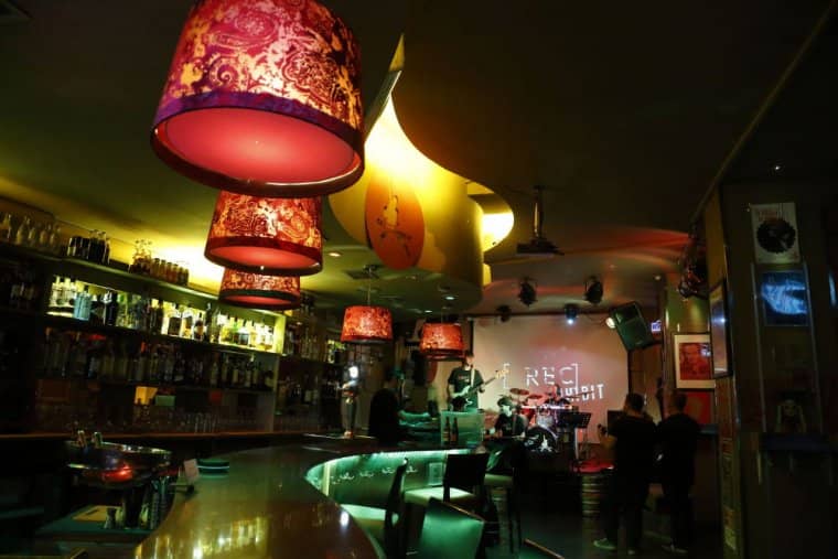 Sala Creedence