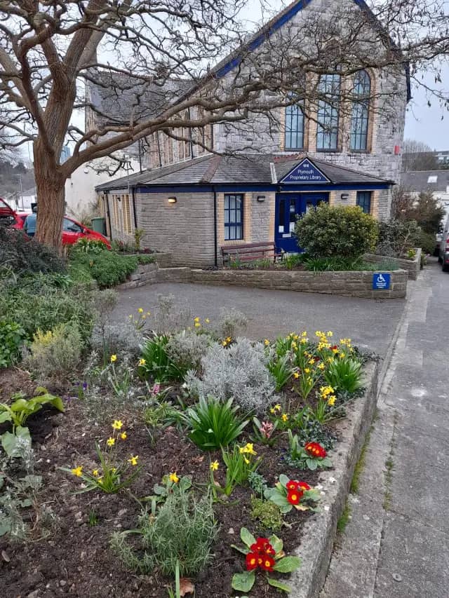 Plymouth Proprietary Library
