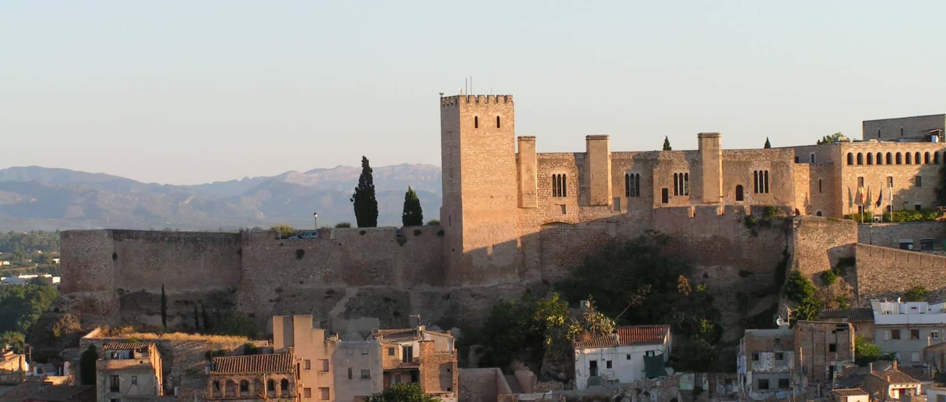 Visita lliure al nou passeig de les Muralles del Castell de la Suda