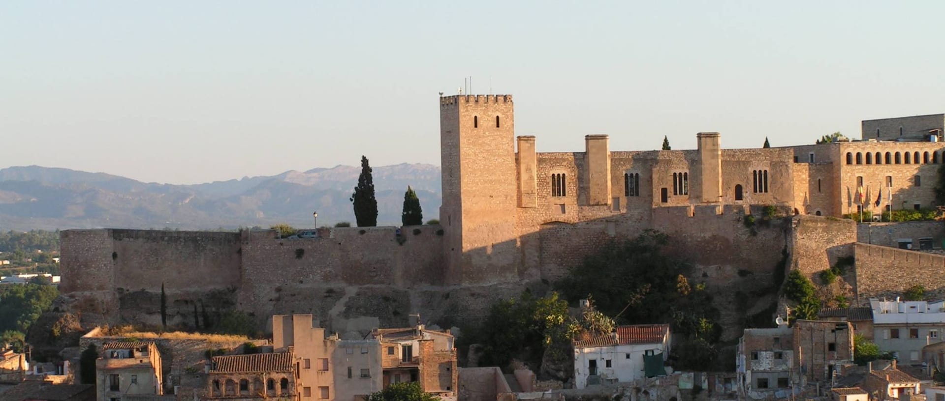 Visita lliure al nou passeig de les Muralles del Castell de la Suda