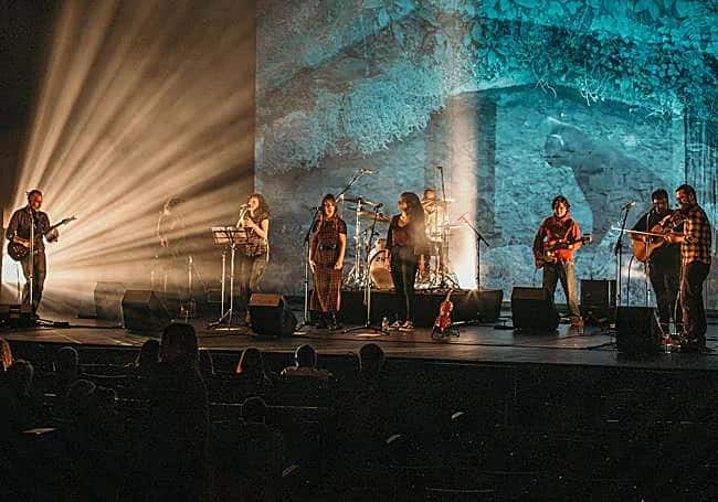V茅rsica en concierto